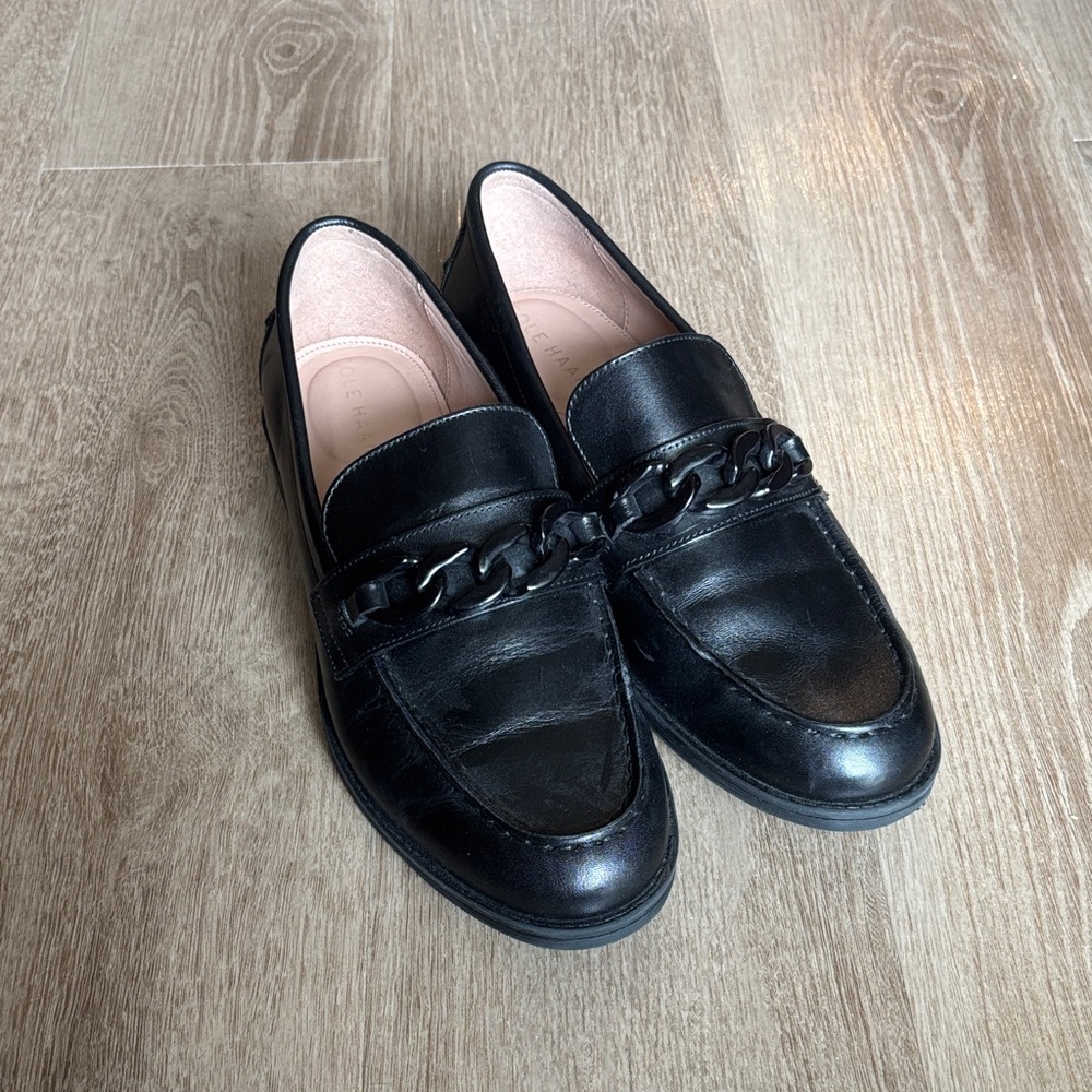 Women's Stassi Chain Loafers